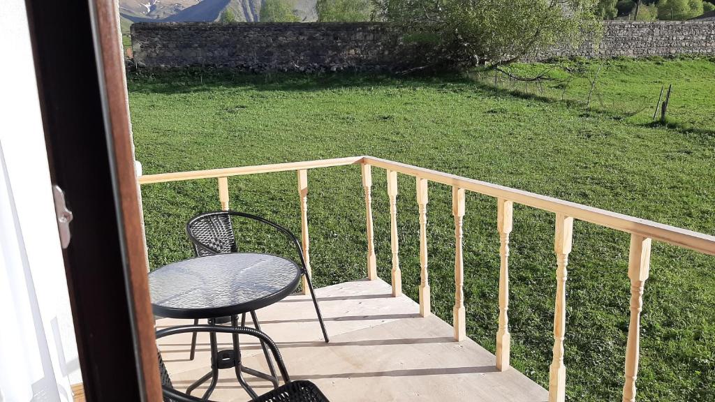 Balkón nebo terasa v ubytování Terkhena