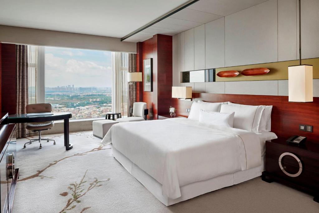 Postel nebo postele na pokoji v ubytování The Westin Pazhou