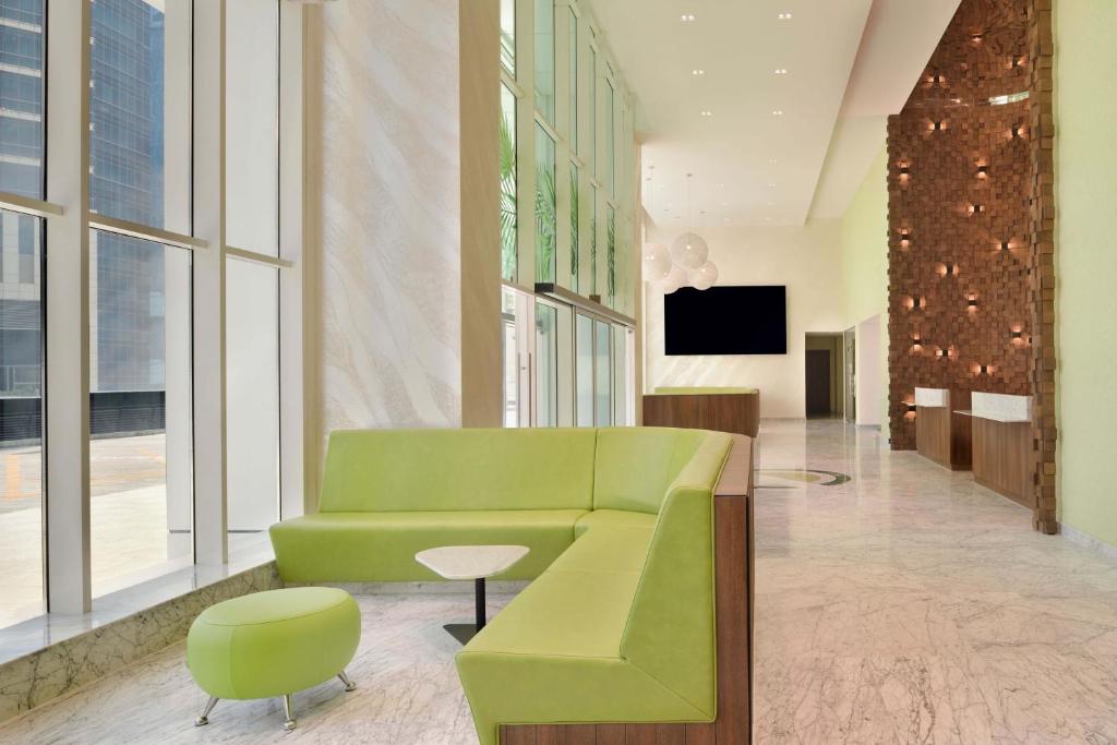 Μια τηλεόραση ή/και κέντρο ψυχαγωγίας στο Element by Westin City Center Doha
