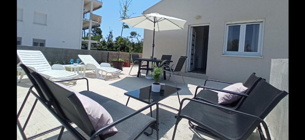 Fotografie z fotogalerie ubytování Apartman Punta Radman v destinaci Petrcane