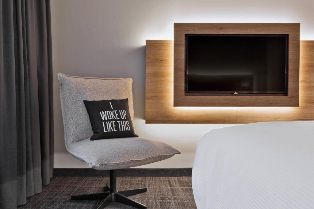 MOXY Berlin Humboldthain Park - Resim 11