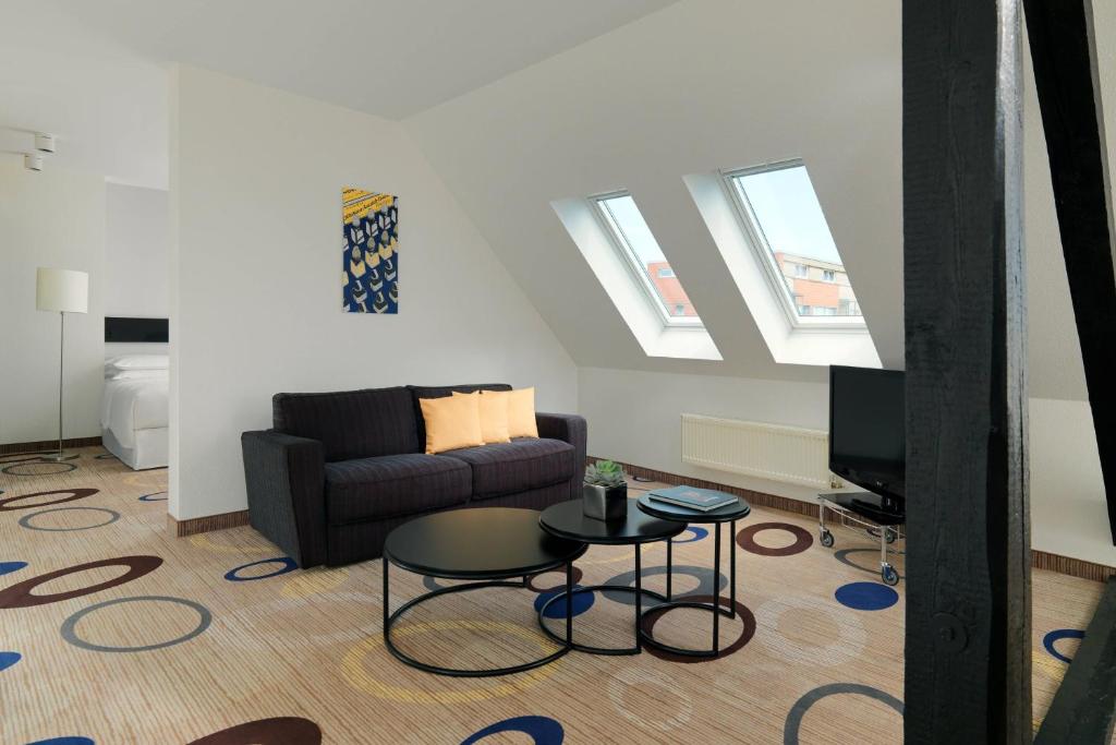 Sheraton Hannover Pelikan Hotel - Resim 25