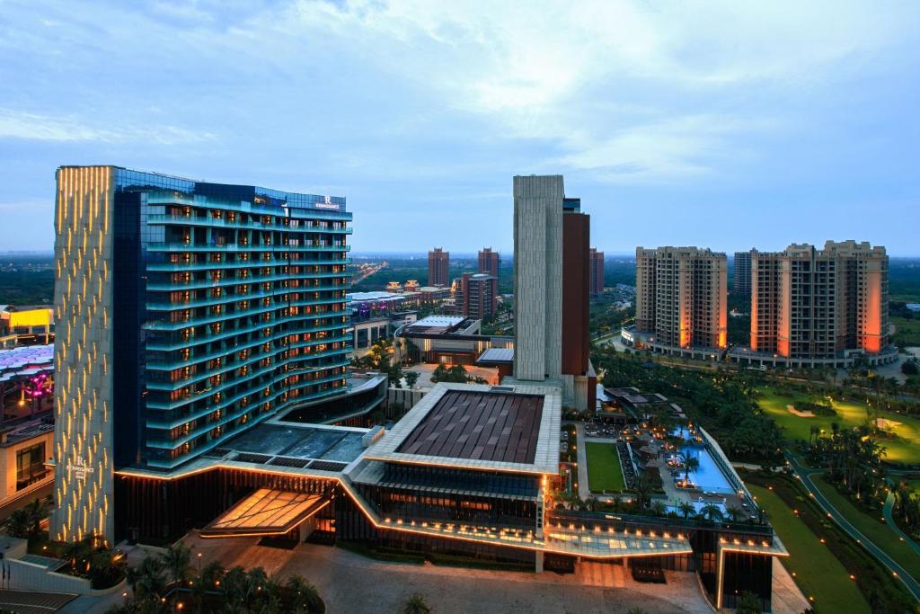 a view of a city with a tall building at Renaissance Haikou Hotel in Haikou