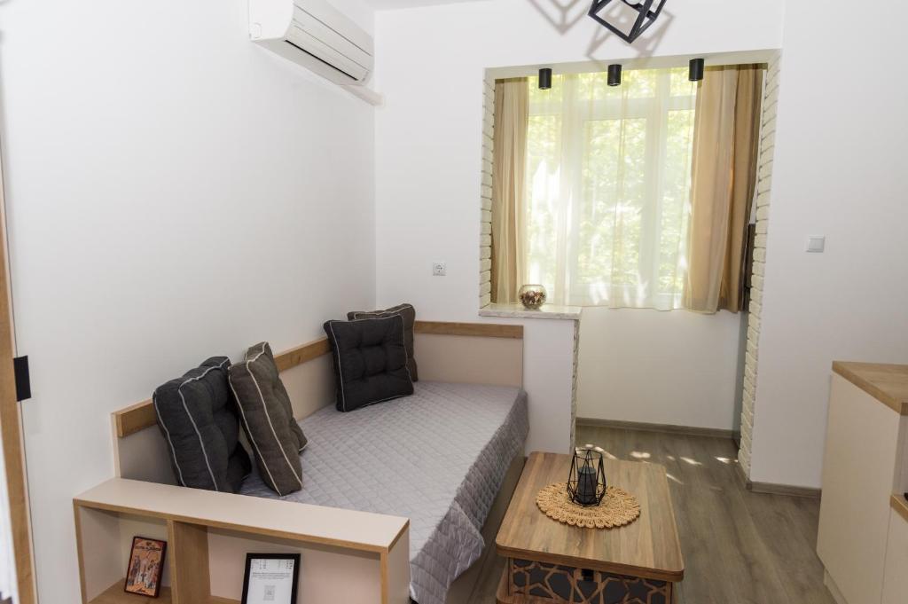 Postel nebo postele na pokoji v ubytování Alagen Apartments Burgas