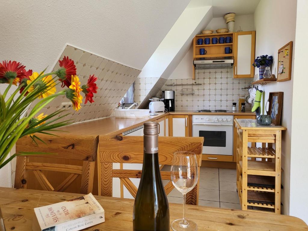 Kuchyň nebo kuchyňský kout v ubytování Ferienwohnung "Neptun" im Haus Tjark