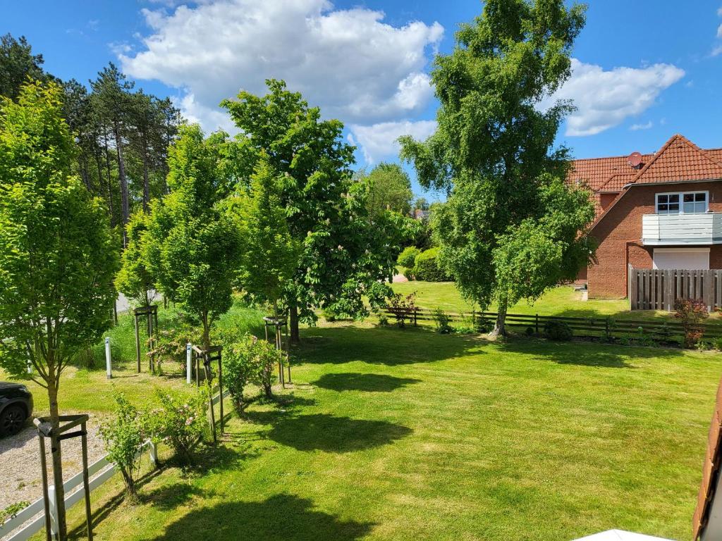 Zahrada ubytování Ferienwohnung "Neptun" im Haus Tjark