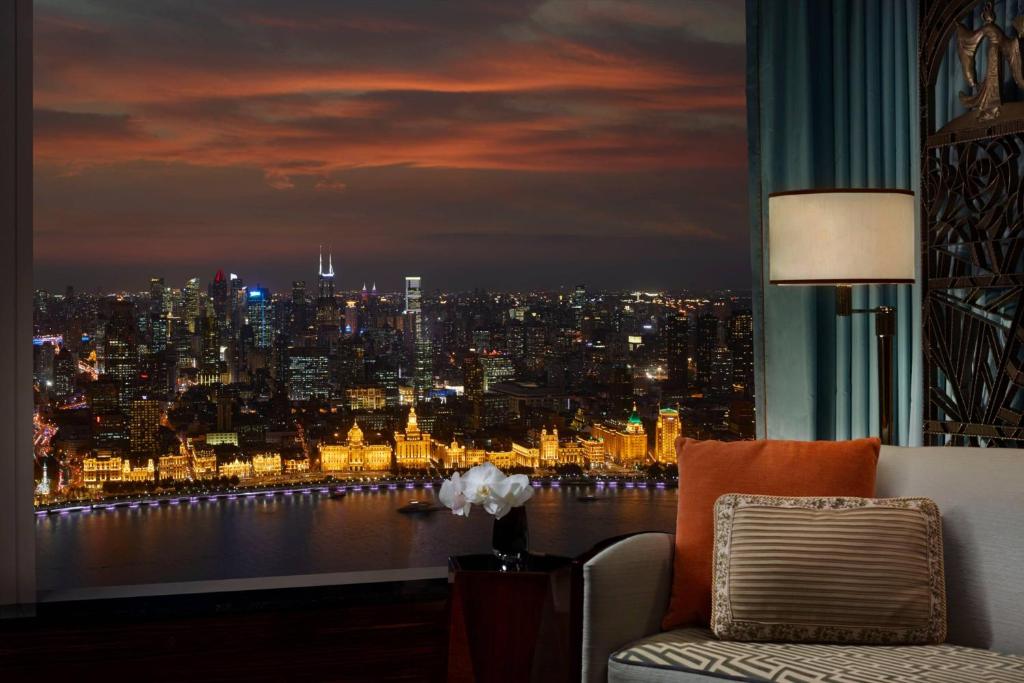 The Ritz-Carlton Shanghai, Pudong - Club Bund Camera Con Vista