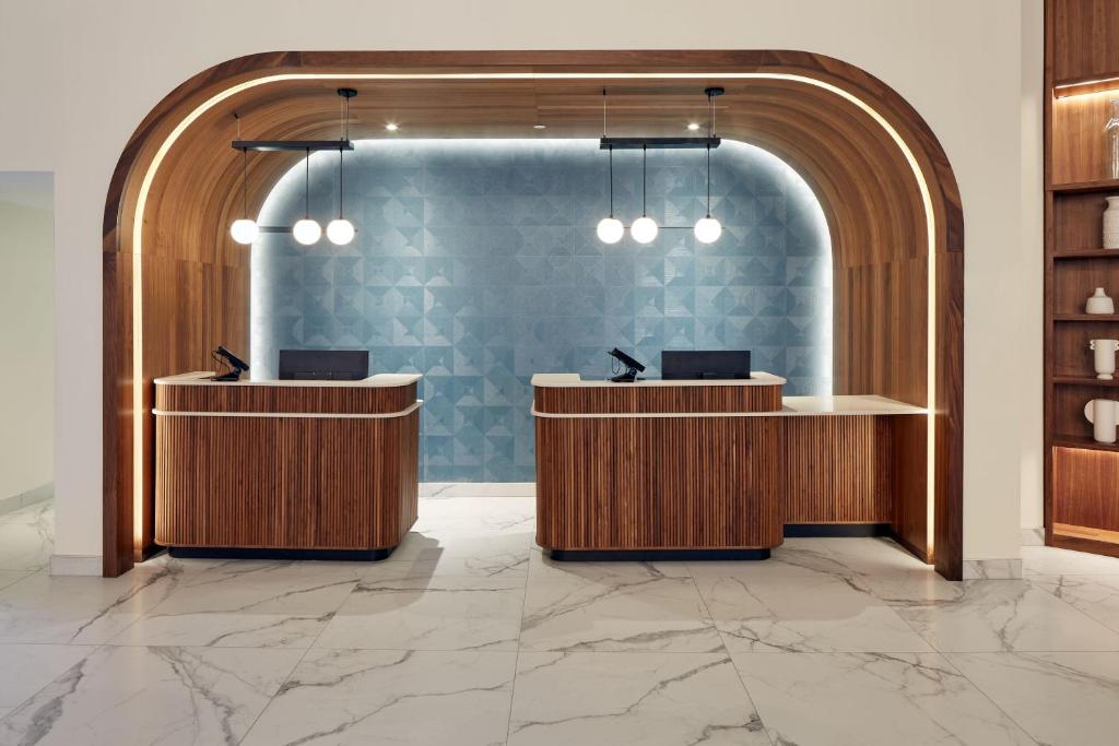 Courtyard Montreal Midtown