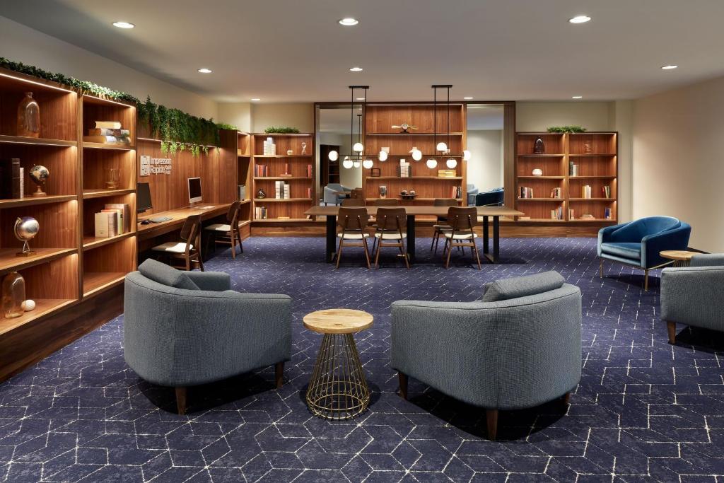 Courtyard Montreal Midtown - Resim 22