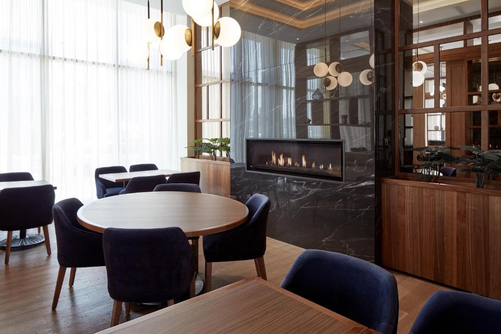 Courtyard Montreal Midtown - Resim 26