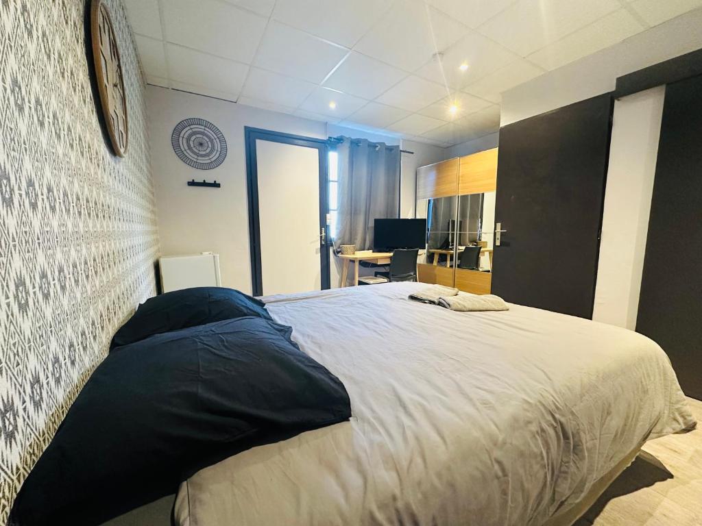 Postel nebo postele na pokoji v ubytování Hotel Caplandes