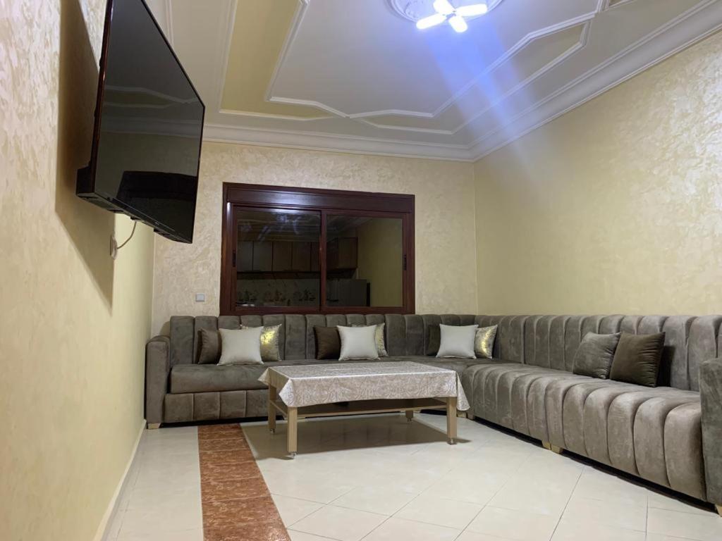 Family only Malabata 2 bedroom apartment, Tanger (aktualisierte Preise