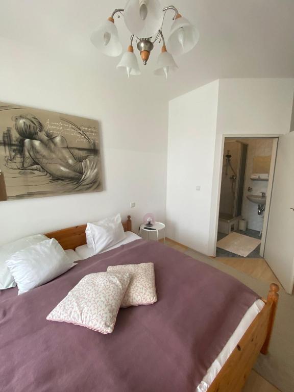 Postel nebo postele na pokoji v ubytování Gasthof zur Post