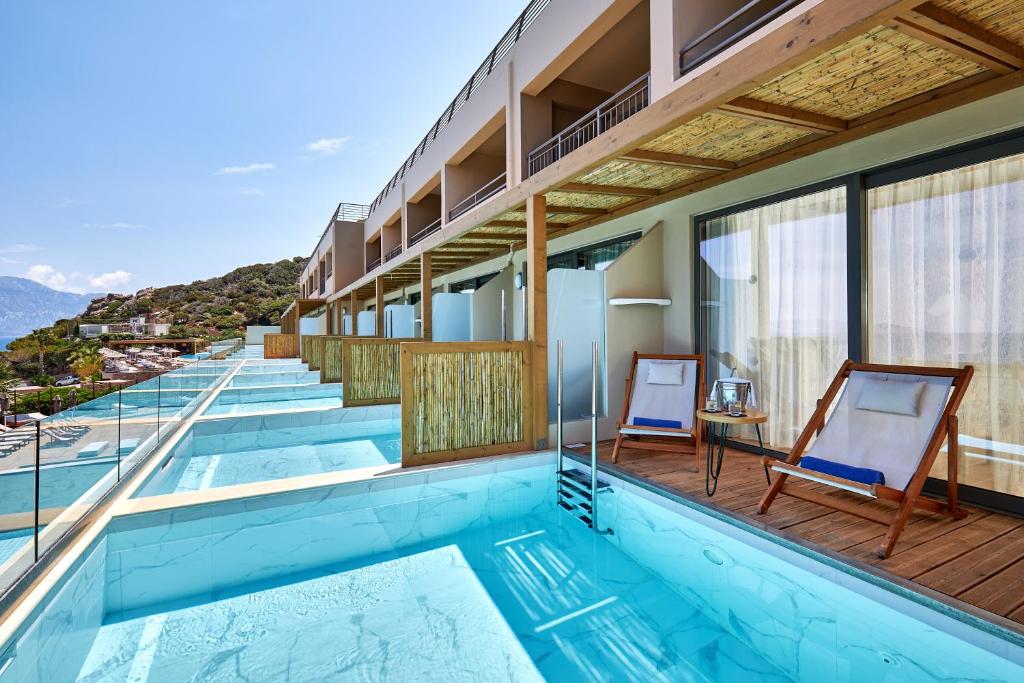 Blue Marine Resort and Spa Hotel - 16