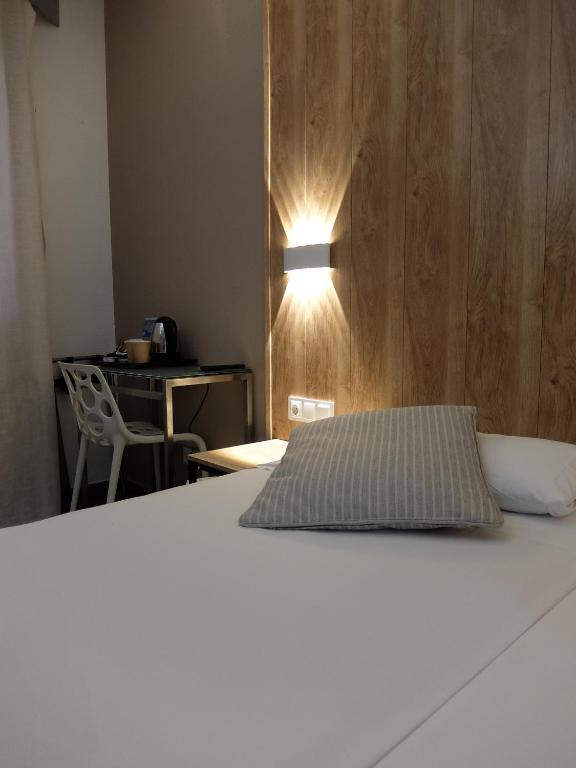 Hotel Medicis - Resim 20