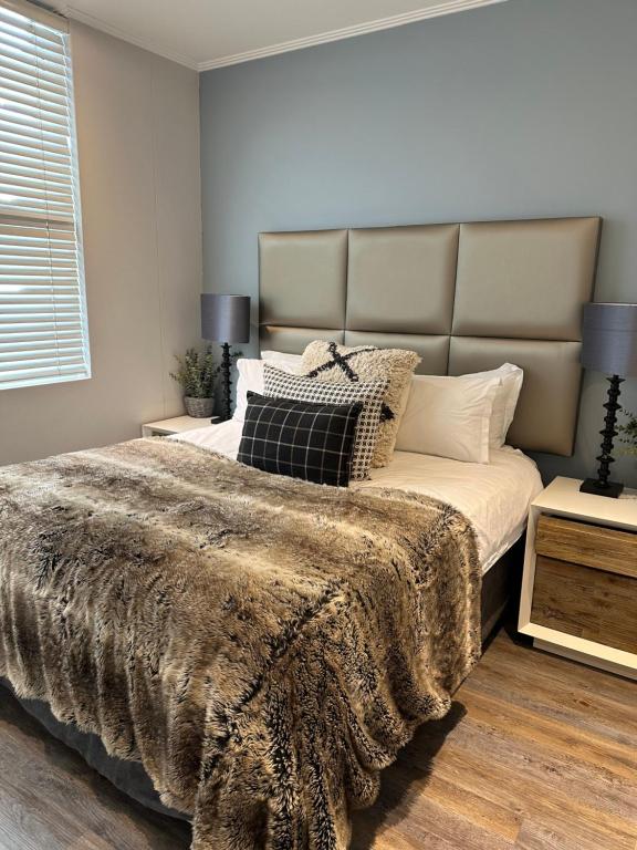 KMG Apartments at The Apex - Apartamento Superior