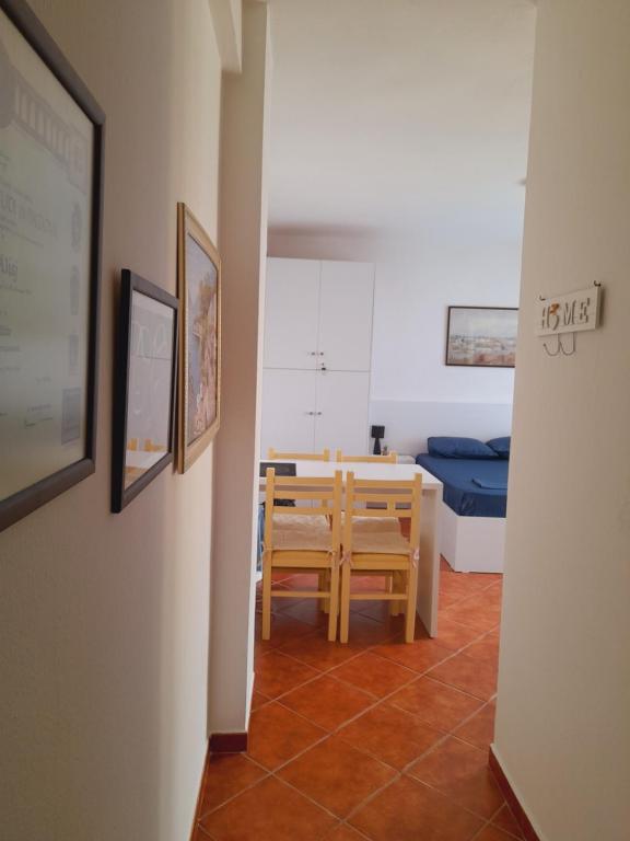 Seaside Deluxe Apartment - Housity