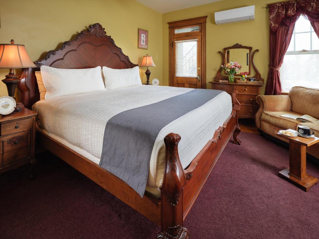 Keystone Inn Bed and Breakfast - Superior Triple Room