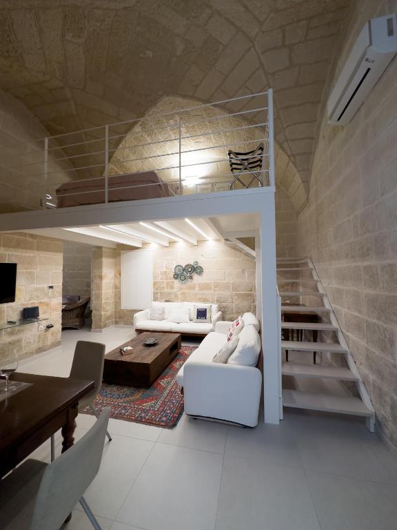 Un lugar para sentarse en Antica Cisterna di Lecce