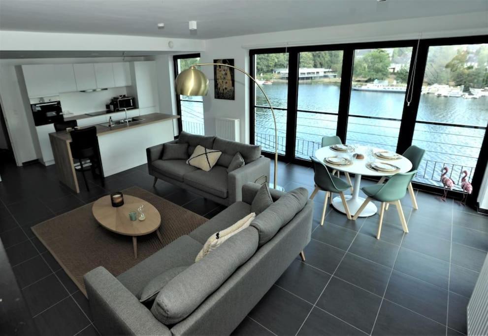 那慕尔Logement en bord de Meuse, vue exceptionnelle!的相册照片