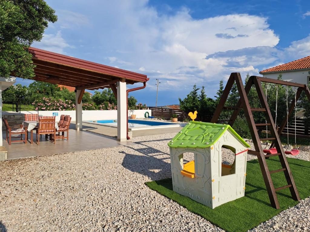 Detský kútik v ubytovaní Holiday home Trogir flower