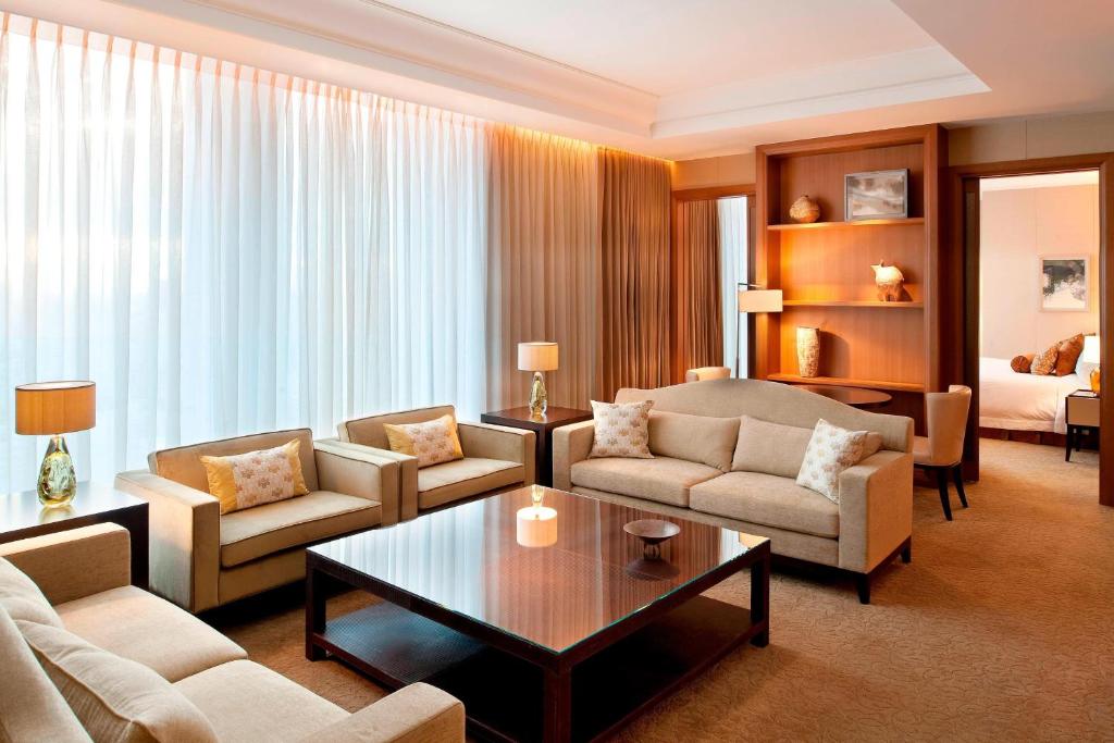 Posezení v ubytování The St. Regis Osaka