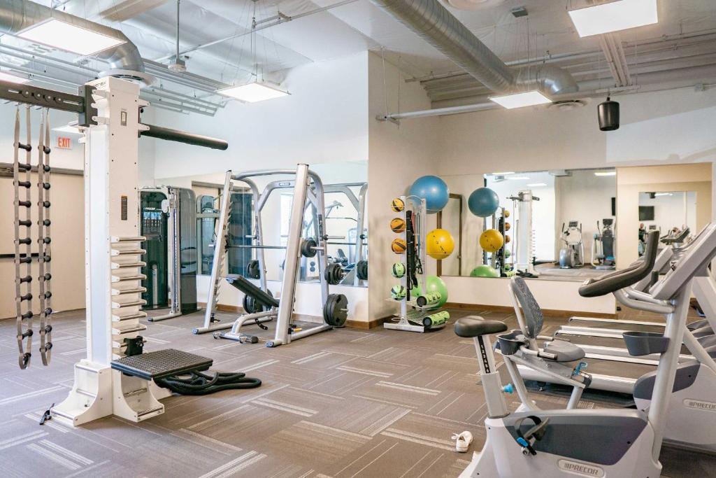 Fitness centrum a/nebo fitness zařízení v ubytování Hotel Adeline, Scottsdale, a Tribute Portfolio Hotel