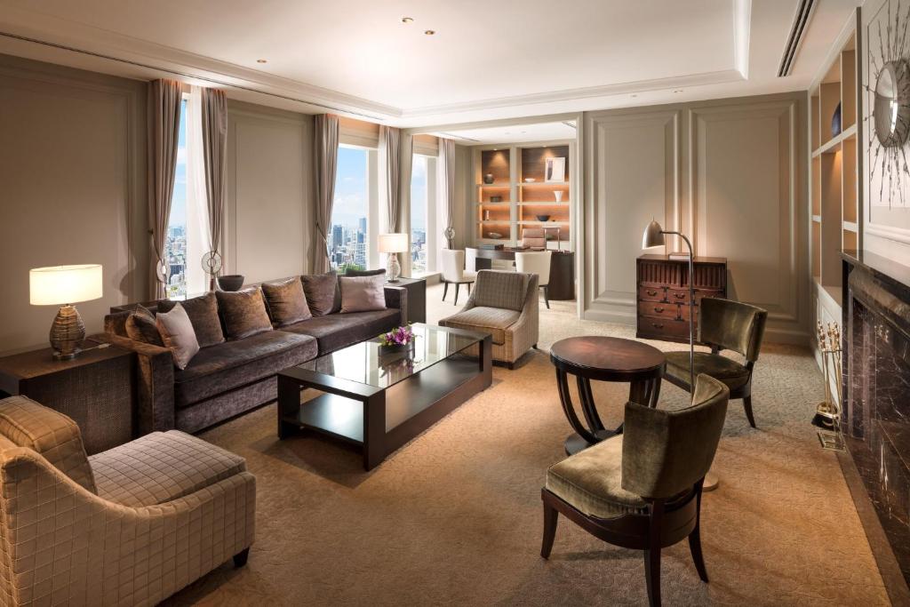 Posezení v ubytování The St. Regis Osaka