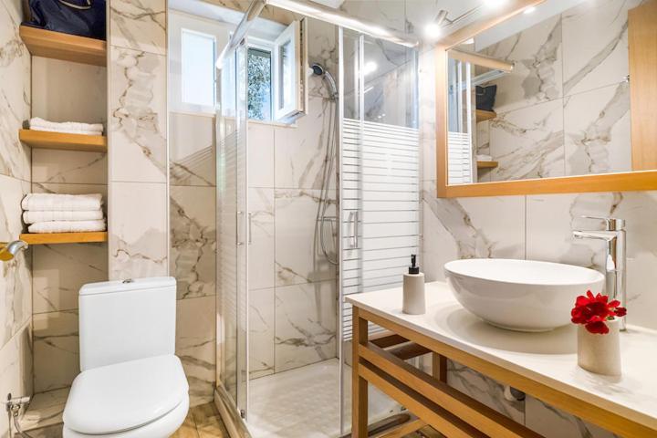 Kúpeľňa v ubytovaní Poly's Villa Lefkada