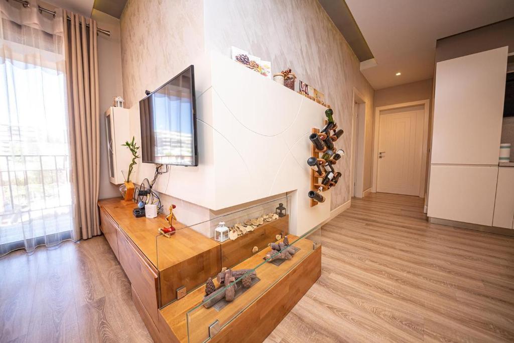 Milestone Deluxe Apartment Tirana - Imazhi 3