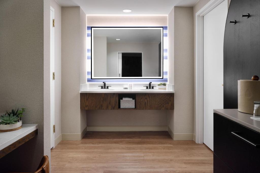 Koupelna v ubytování Austin Marriott South