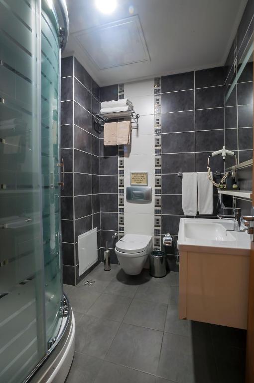 Koupelna v ubytování Gosterisli Otel