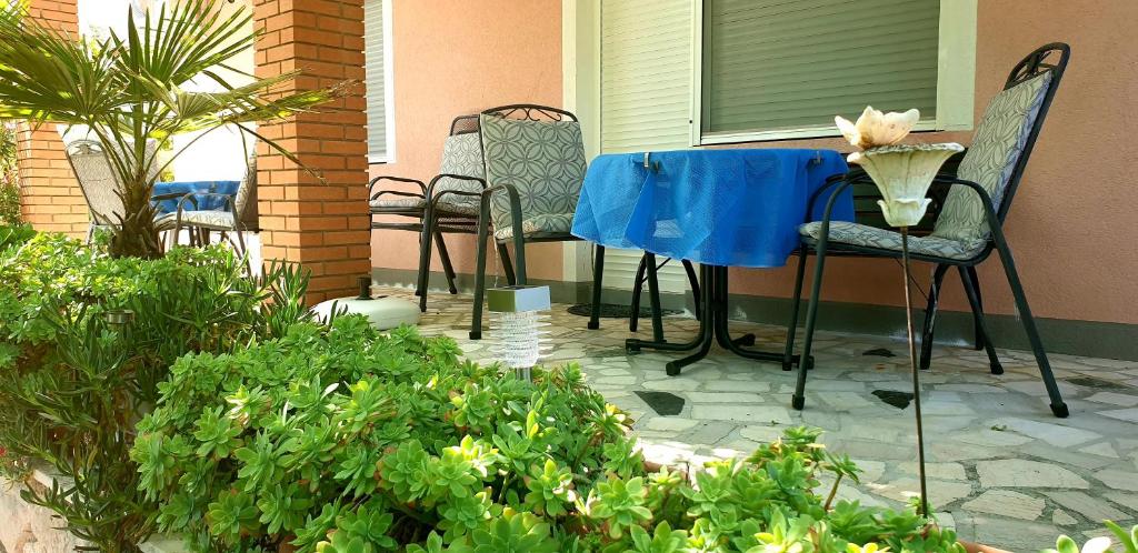 Zahrada ubytování Apartments Bura & Jugo, Cres, without stress