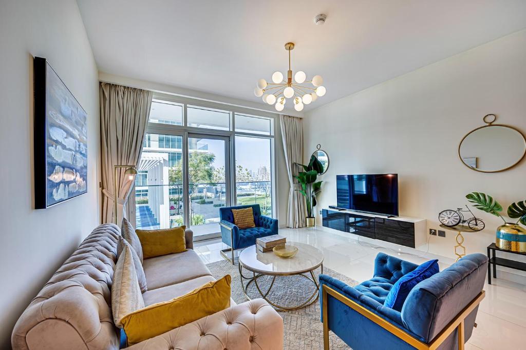 Seaview 2 bdr in Emaar Beachfront, Dubai Marina