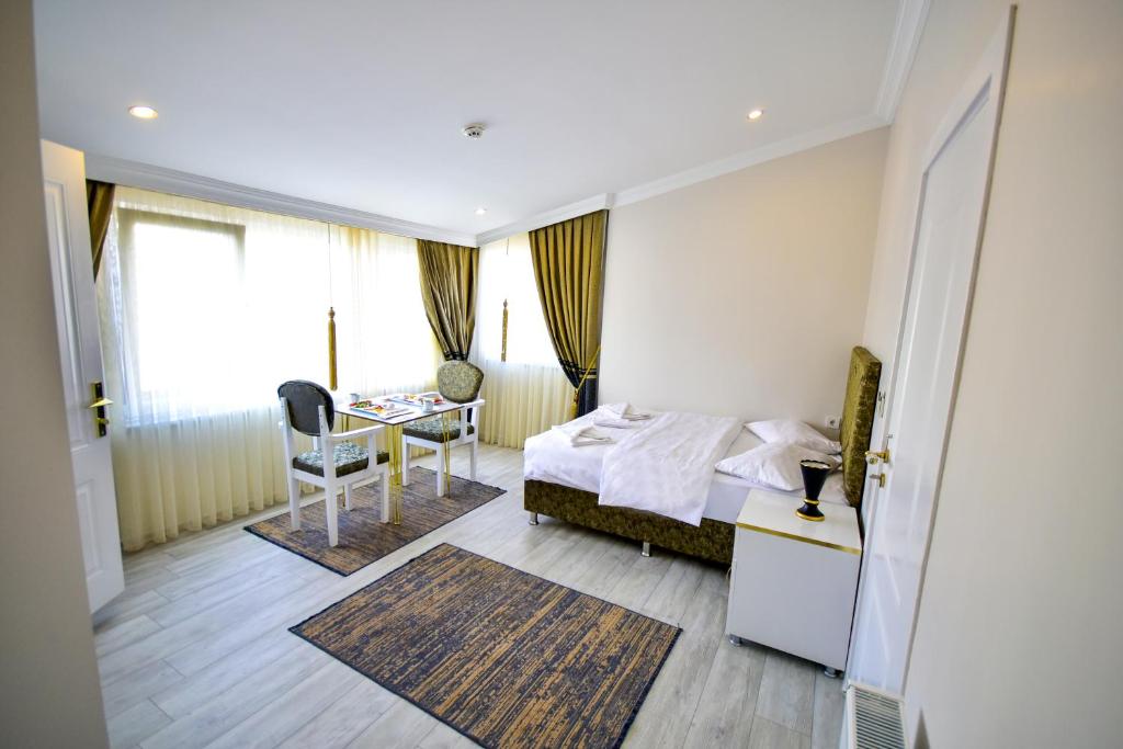LOCA Suit LİFE AİRPORT HOTEL - Deluxe Double Room