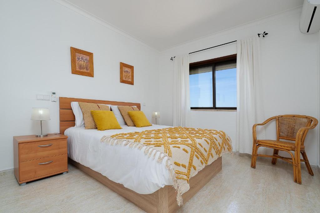 Apartamento Mar e Serra , sea view, Alvor (updated prices 2024)