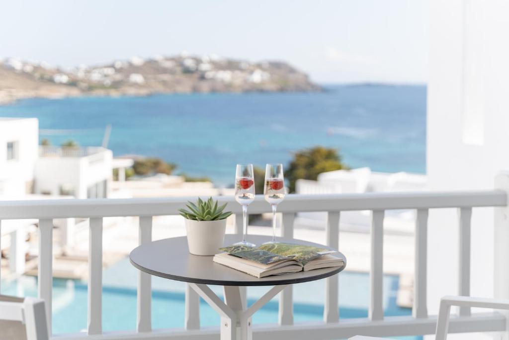 Manoula's Beach Mykonos Resort - 1