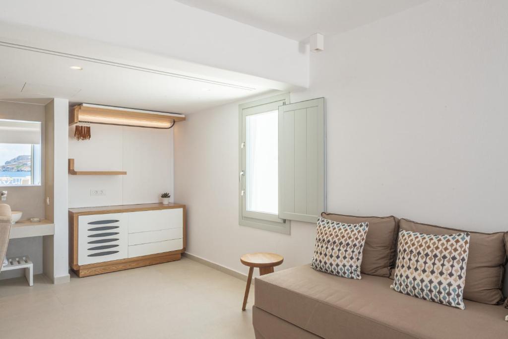 Manoula's Beach Mykonos Resort - 16