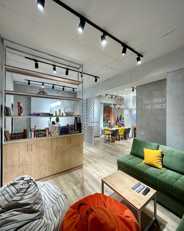 Posezení v ubytování izzzi hostel