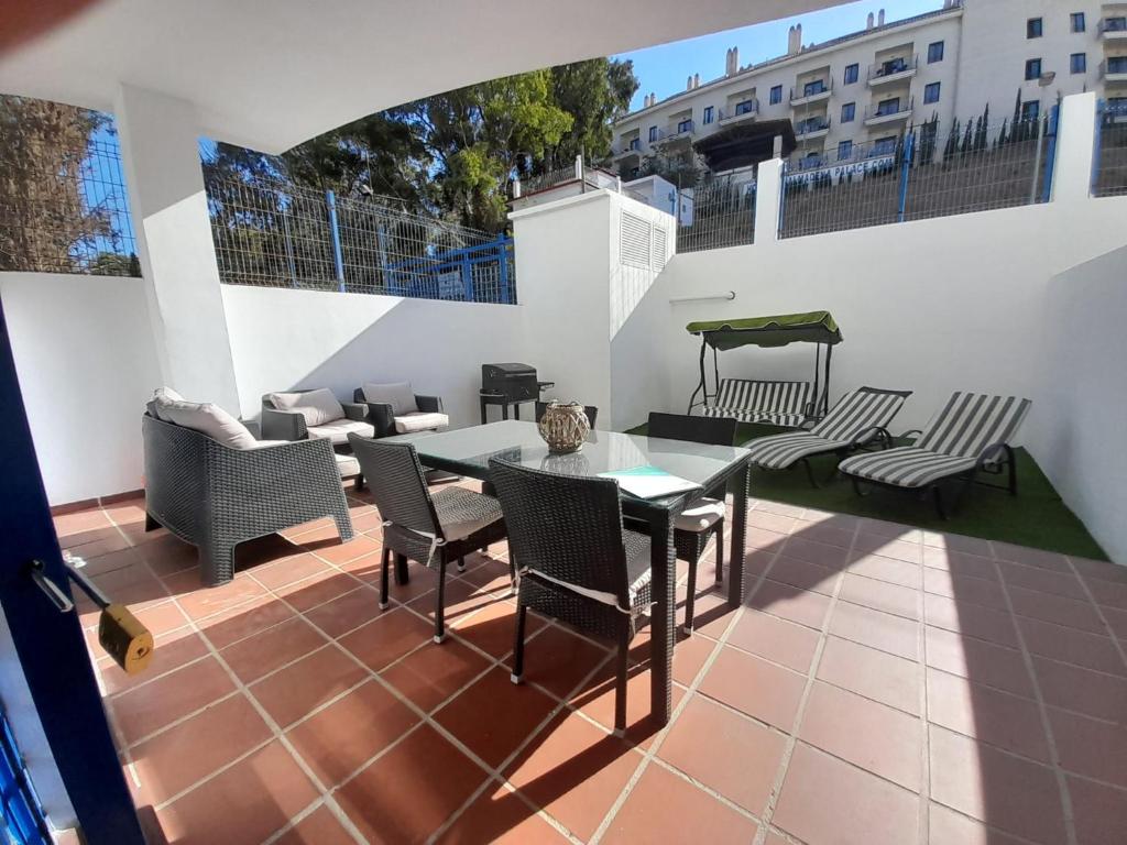 Apto. Gran Terraza Playa a 200mts. Ideal familias