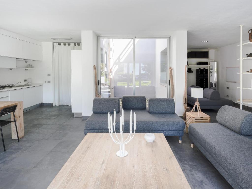 Kuchyň nebo kuchyňský kout v ubytování Lake LOFT by iCasamia it