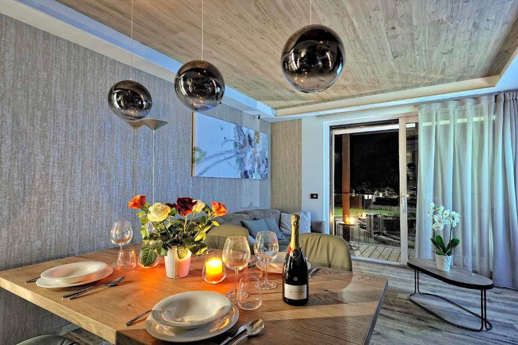 Nápoje v ubytování Lux Domotic Apt-Chalet Dolomites