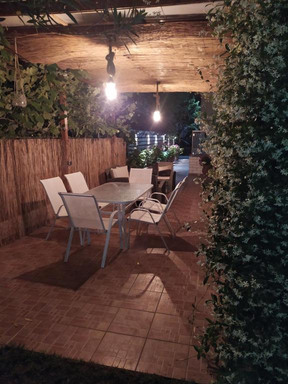 Patio nebo venkovní prostory v ubytování Studios Periklis