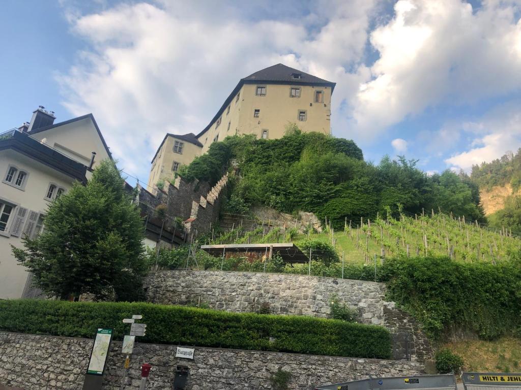 Budova, kde se apartmán nachází
