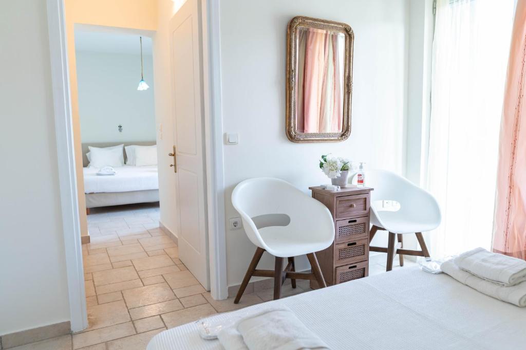 Zdjęcie z galerii obiektu Kos Secret Villa with private pool w mieście (( Kermetés ))