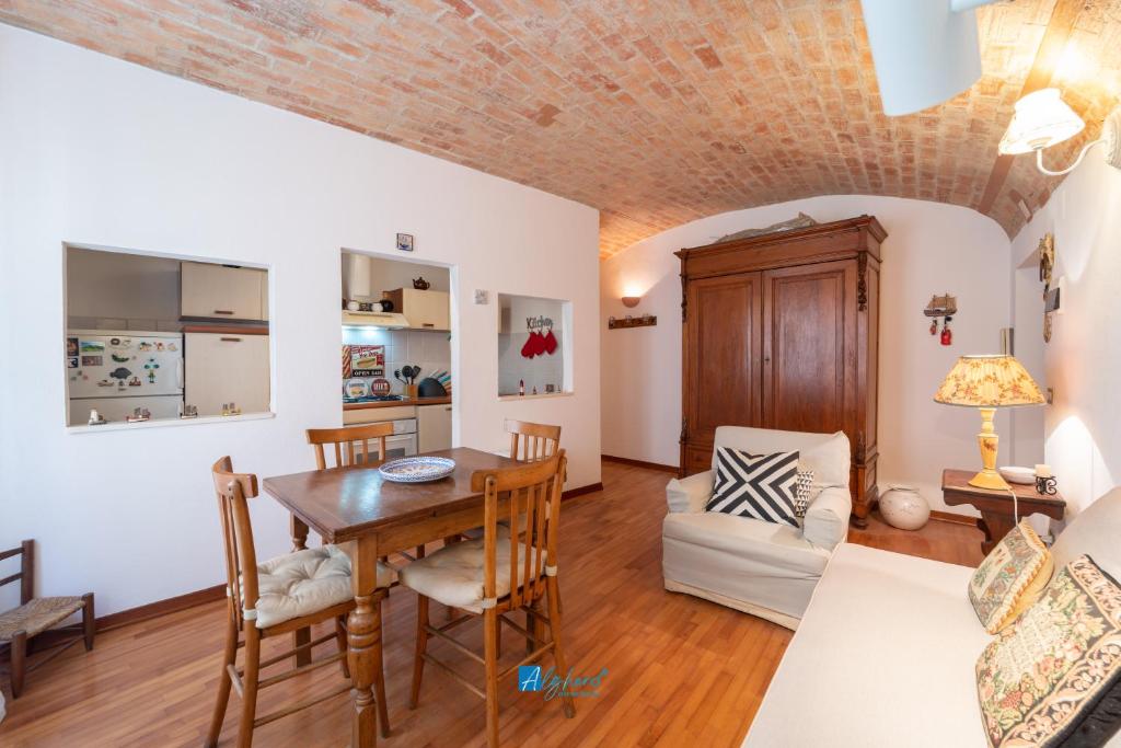 Khu vực ghế ngồi tại Tiny House