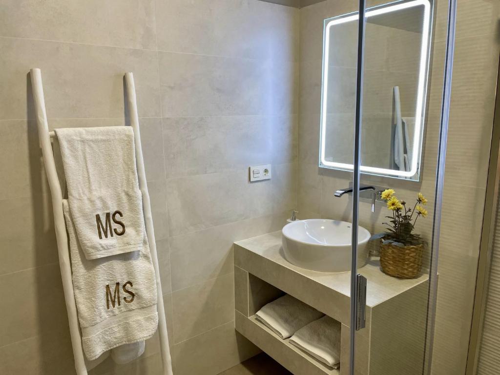 Apartamentos MadreSelva, Fernán Pérez – Precios actualizados 2023