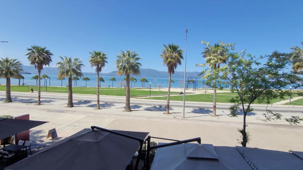 Haris Hotel - Image 6