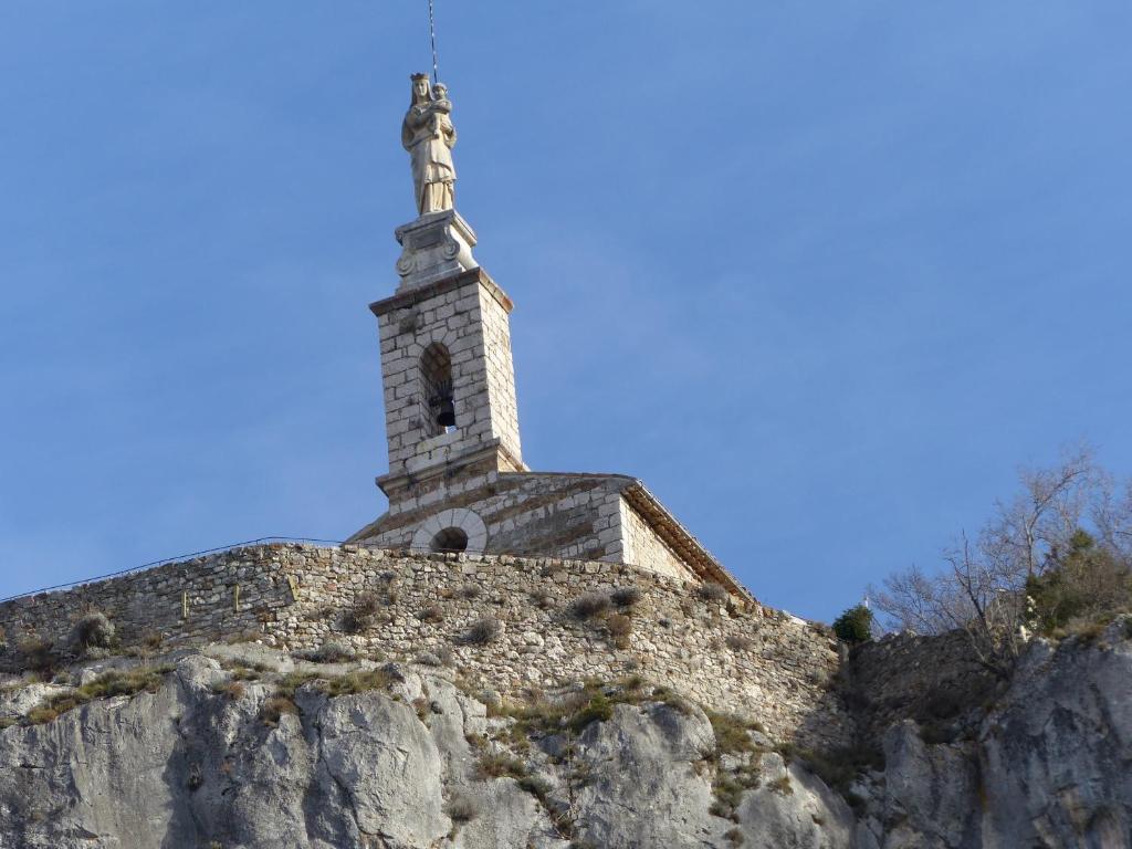 Fotografie z fotogalerie ubytování Hotel du Levant v destinaci Castellane
