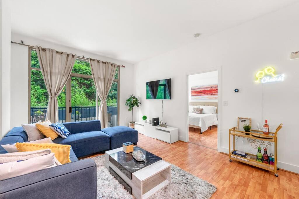 Downtown Condo With Private Balcony Parking Atlanta Preços Photo Inspiration